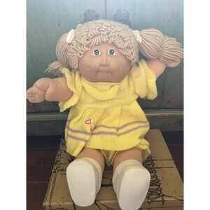 Vintage Cabbage Patch Kid Girl Wheat Poodle Hair Green Eyes 1985 Head Mold #2